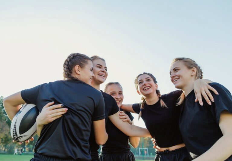 Tenues sportives personnalisées : un atout pour la cohésion de votre équipe